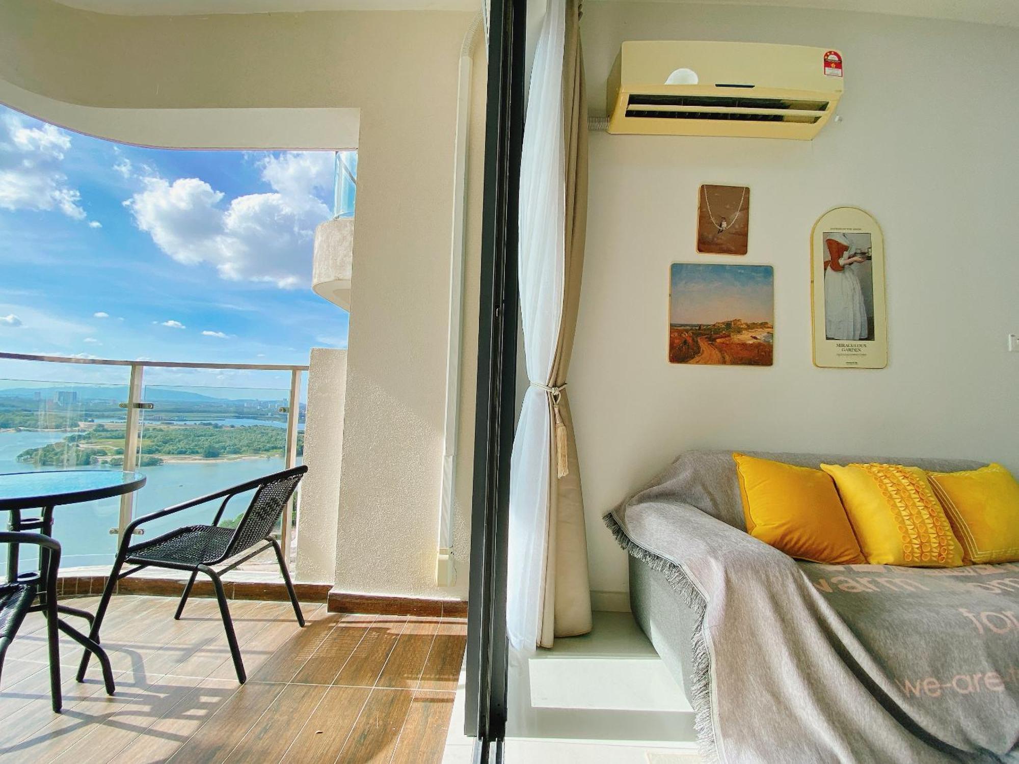 Country Garden Danga Bay By Lions Bay Apartment Johor Bahru Bagian luar foto
