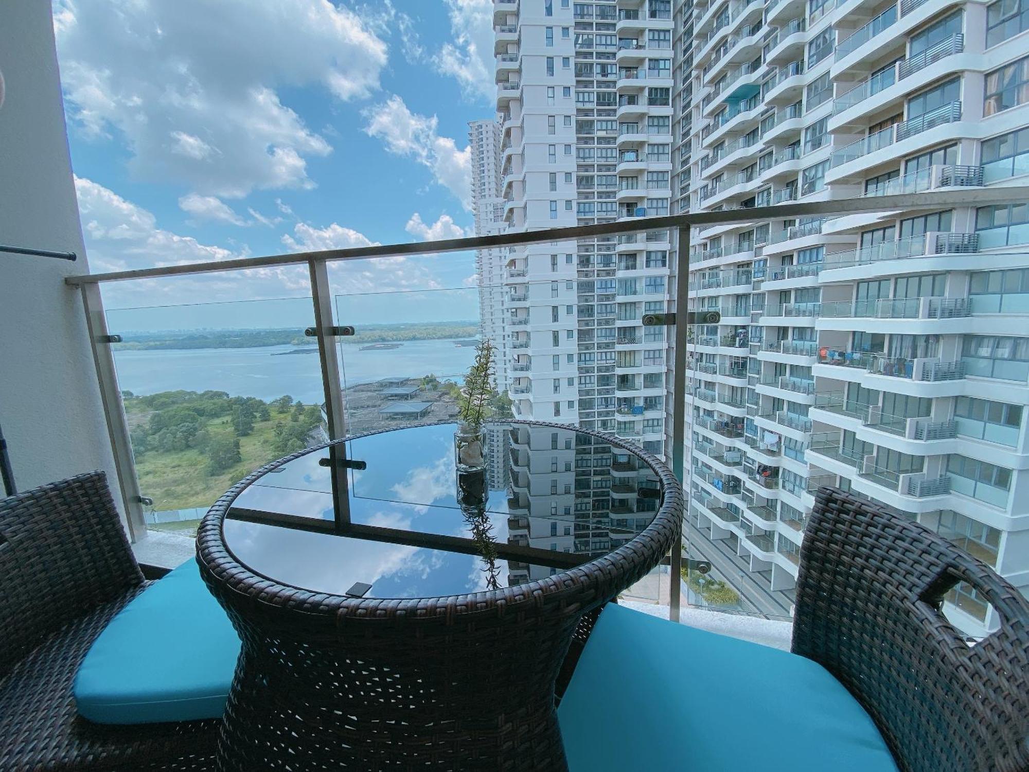 Country Garden Danga Bay By Lions Bay Apartment Johor Bahru Ruang foto