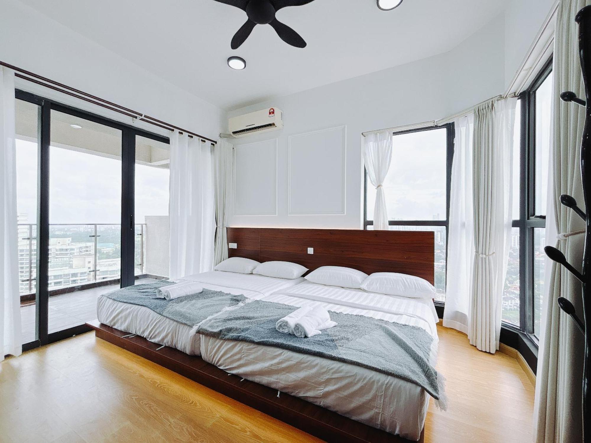 Country Garden Danga Bay By Lions Bay Apartment Johor Bahru Ruang foto